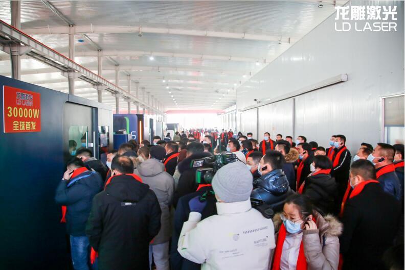 “风华十载 筑梦未来”—NBA押注网站激光30000W全球首发(图2)